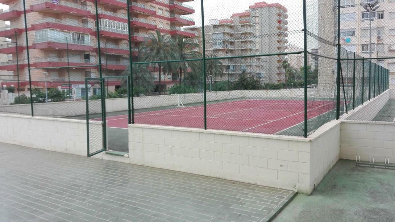 Apartamento En 1ª Linea Playa De Gandia Exterior photo